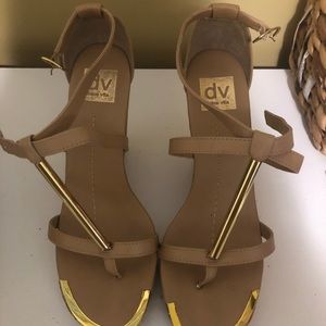 Dolce Vita women’s wedges